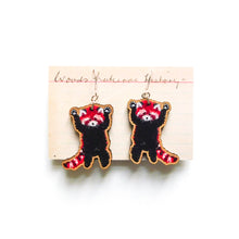 Load image into Gallery viewer, Pack Red Panda Earrings