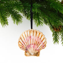 Load image into Gallery viewer, Conchae Scallop Shell Wooden Hanging Decoration