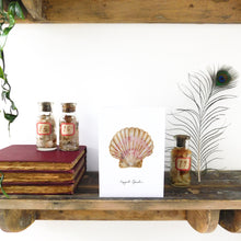 Load image into Gallery viewer, Conchae Scallop Shell Greetings Card